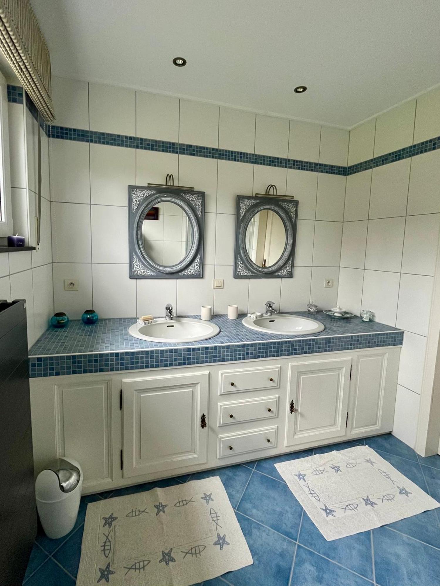 La Borzeux Bed and Breakfast Stavelot Kamer foto
